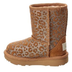 ✨UGG Classic II Glitter Leopard Suede Toddler Boots✨